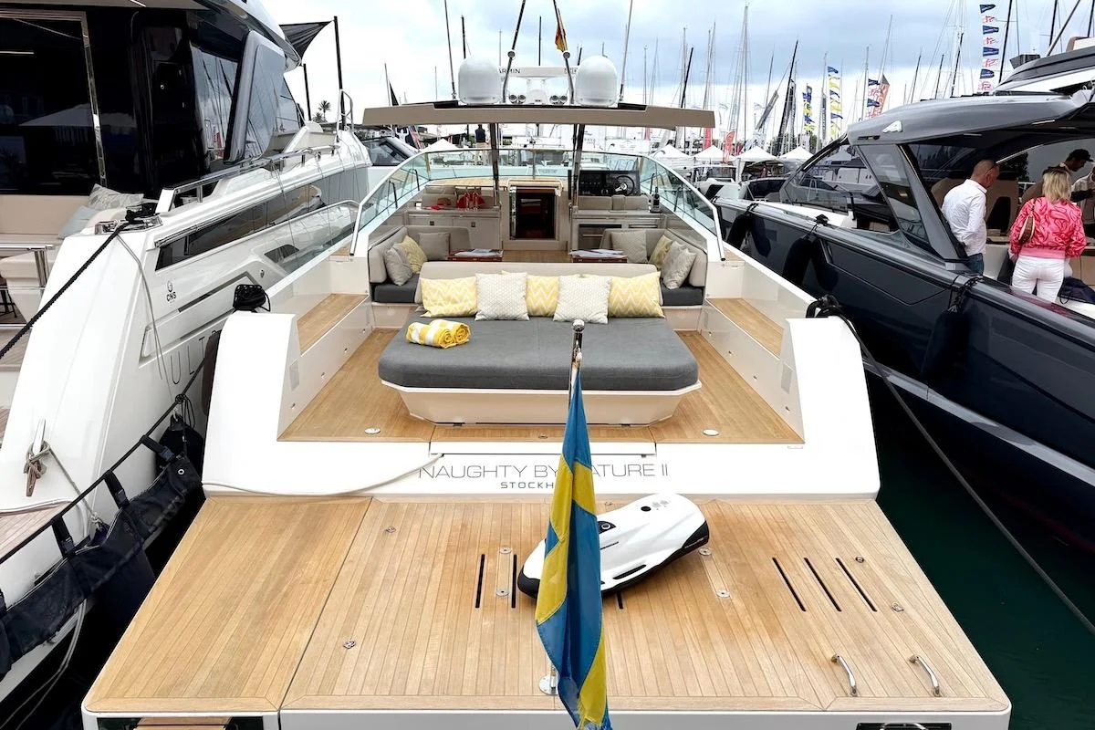 Delta 60 Open - photo 12 yacht charter Cannes