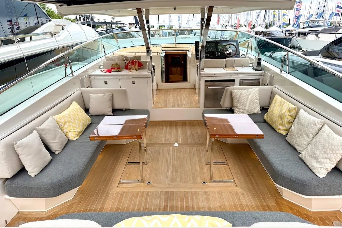 Delta 60 Open - photo 16 yacht charter Cannes