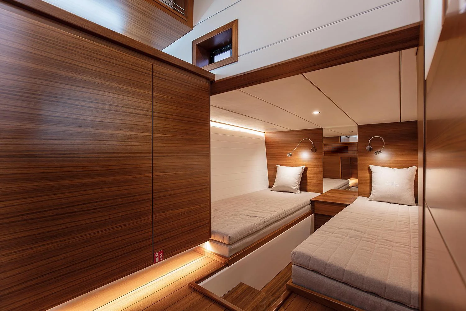 Delta 60 Open - photo 40 yacht charter Cannes