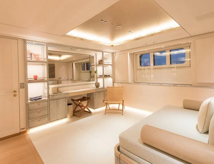 DRIFTWOOD - photo 7, DRIFTWOOD yacht charter