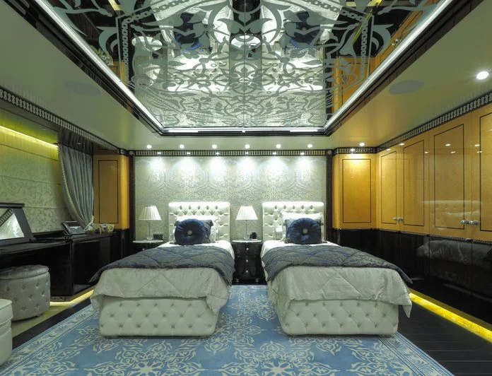 ELEMENTS - photo 16, ELEMENTS yacht charter