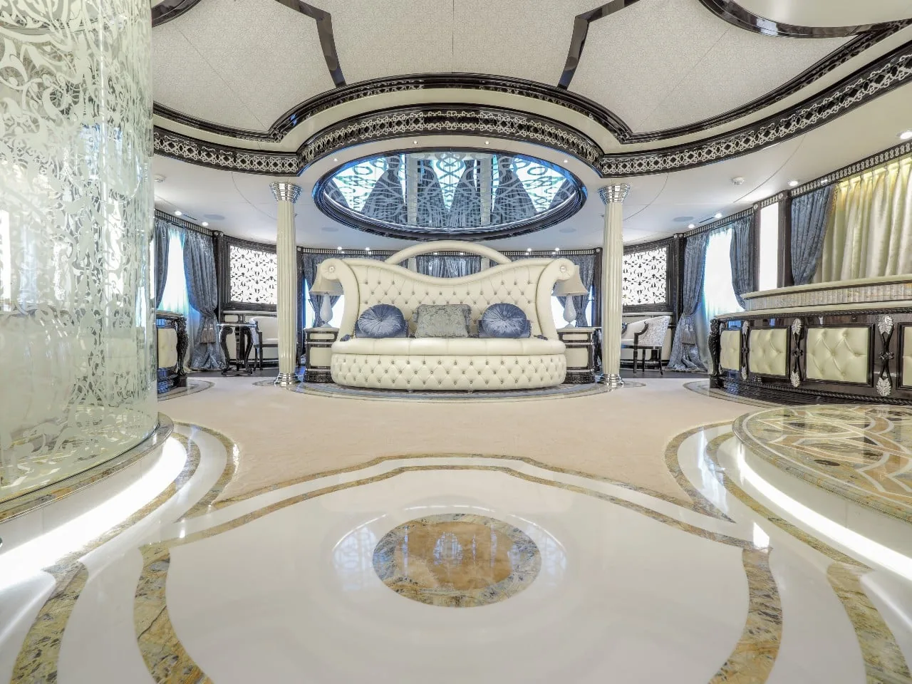 ELEMENTS - photo 11 location yacht Cannes