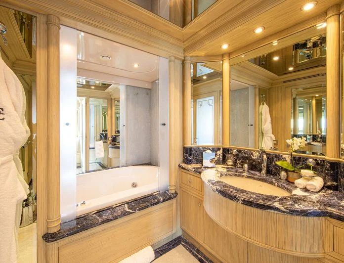 EMERALD - photo 5, EMERALD yacht charter