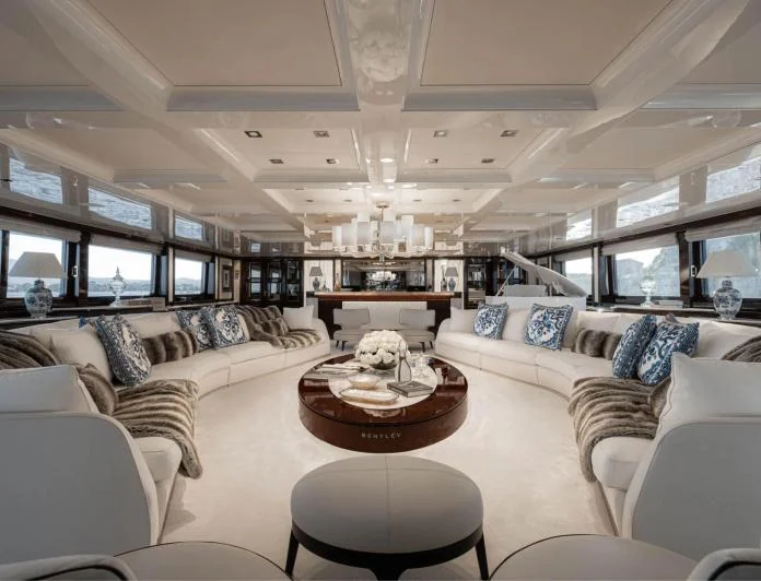 EMIR - photo 2, EMIR yacht charter