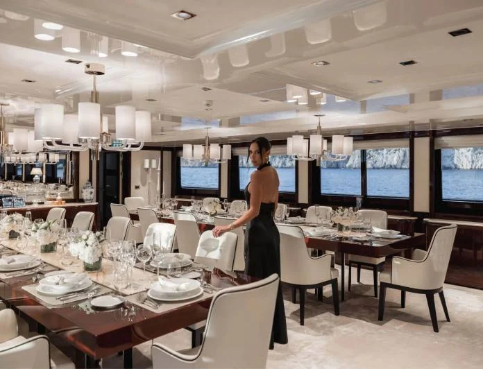 EMIR - photo 4, EMIR yacht charter