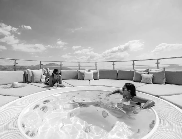 EMIR - photo 15, EMIR yacht charter