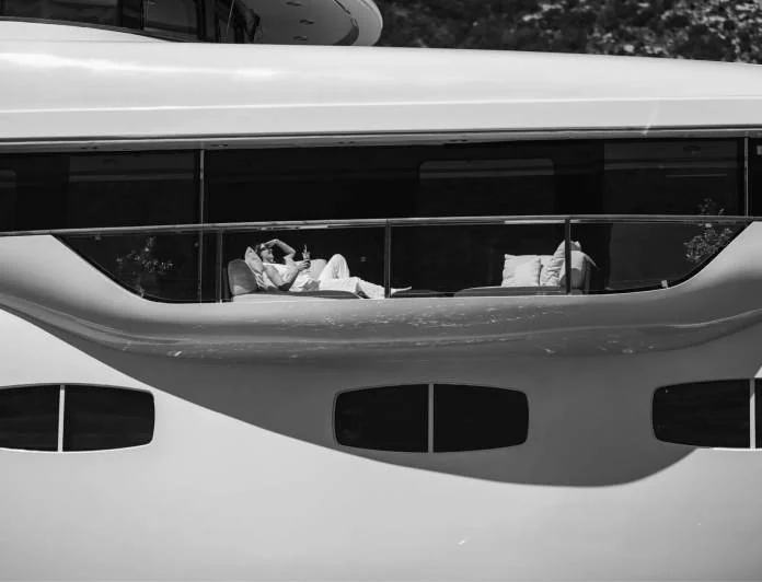 EMIR - photo 18, EMIR yacht charter