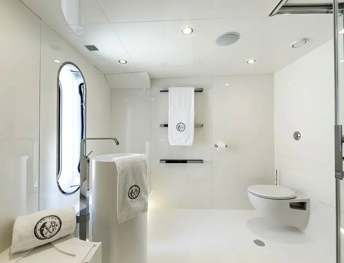ENIGMA XK - photo 10, ENIGMA XK yacht charter