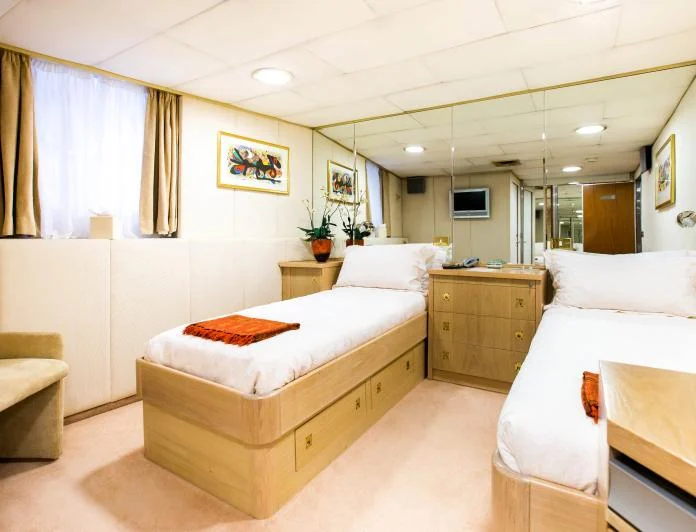 ESMERALDA - photo 7, ESMERALDA yacht charter