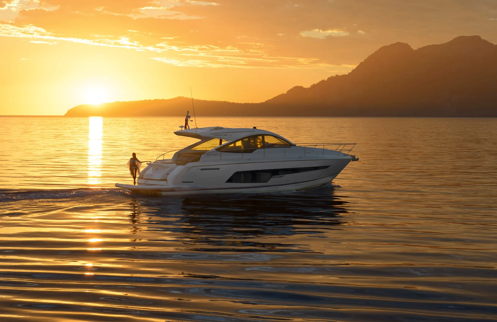 Fairline Targa 48 - photo 1 yacht charter Cannes