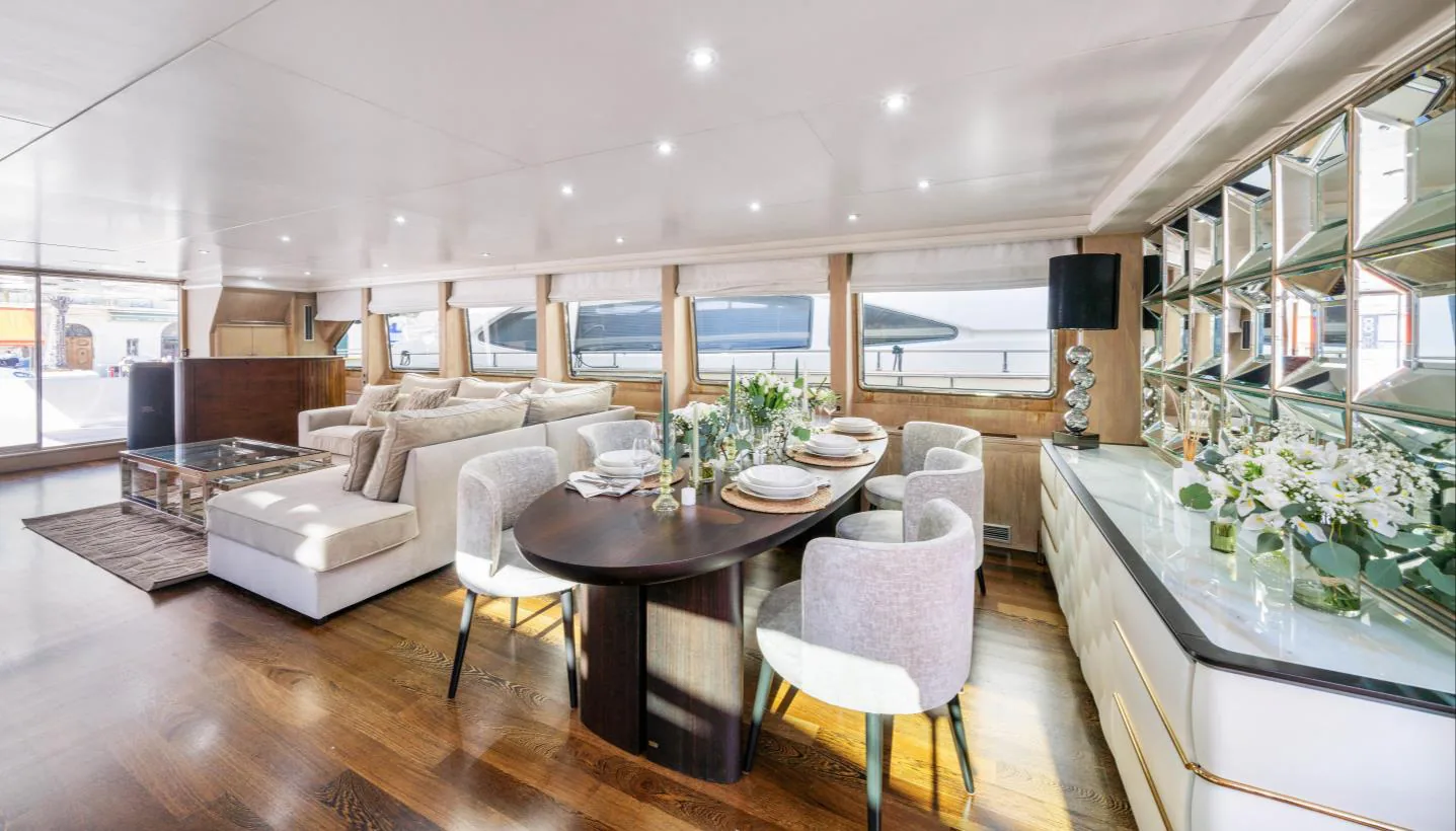 Faith - photo 7 yacht charter Cannes