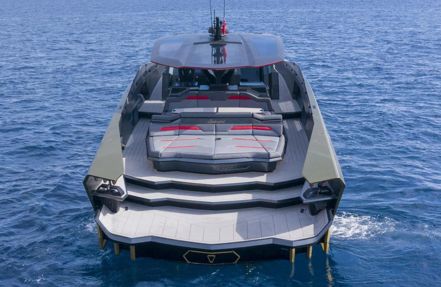 Fast One - photo 5 yacht charter Cannes