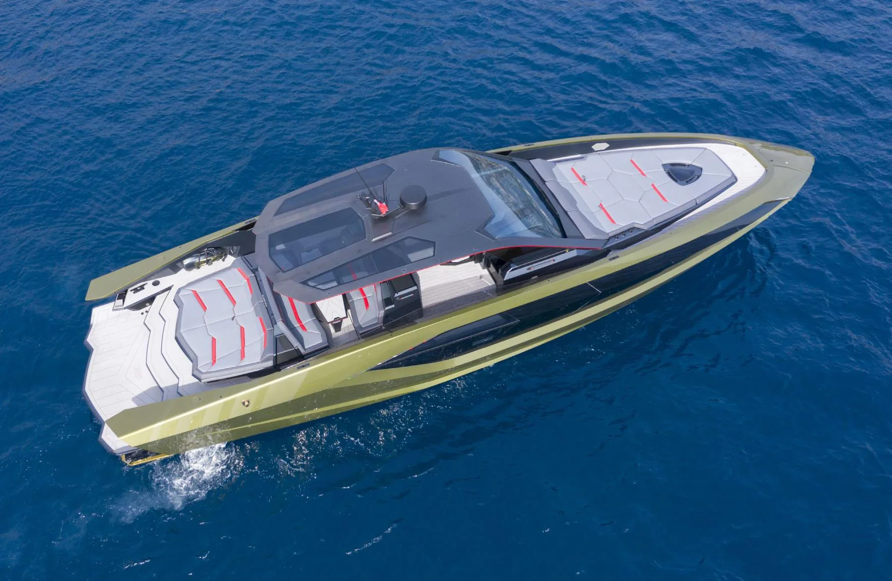 Fast One - photo 15 yacht charter Cannes