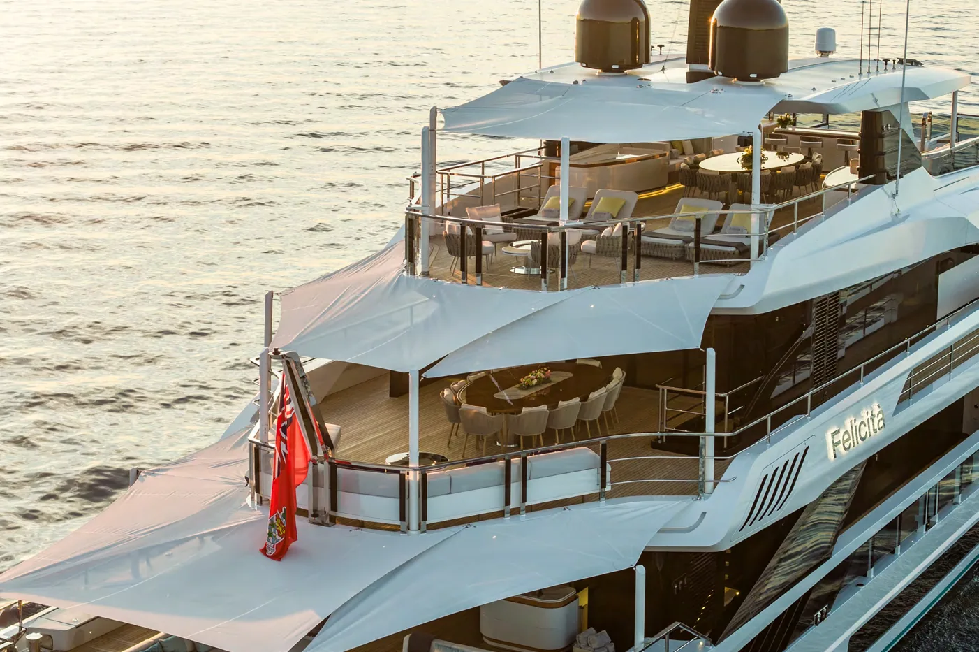 Felicita - photo 5 yacht charter Cannes