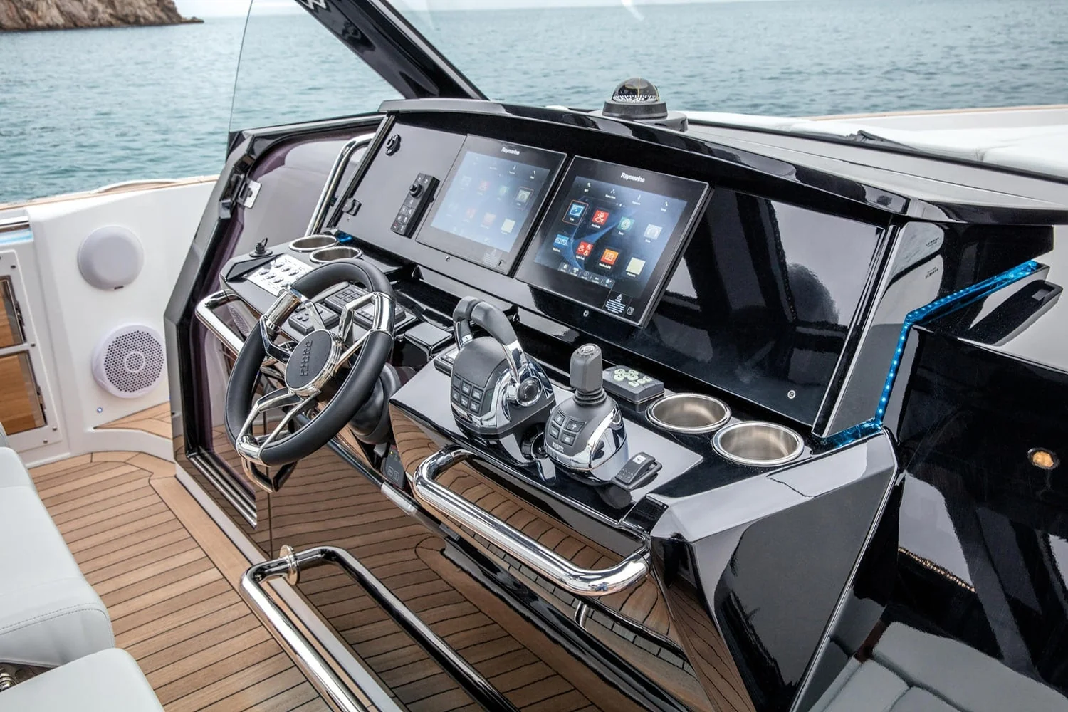 Fjord 44 Open - photo 12 yacht charter Cannes