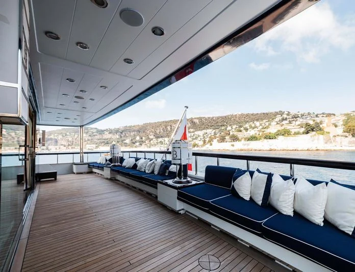 FORCE BLUE - photo 8, FORCE BLUE yacht charter
