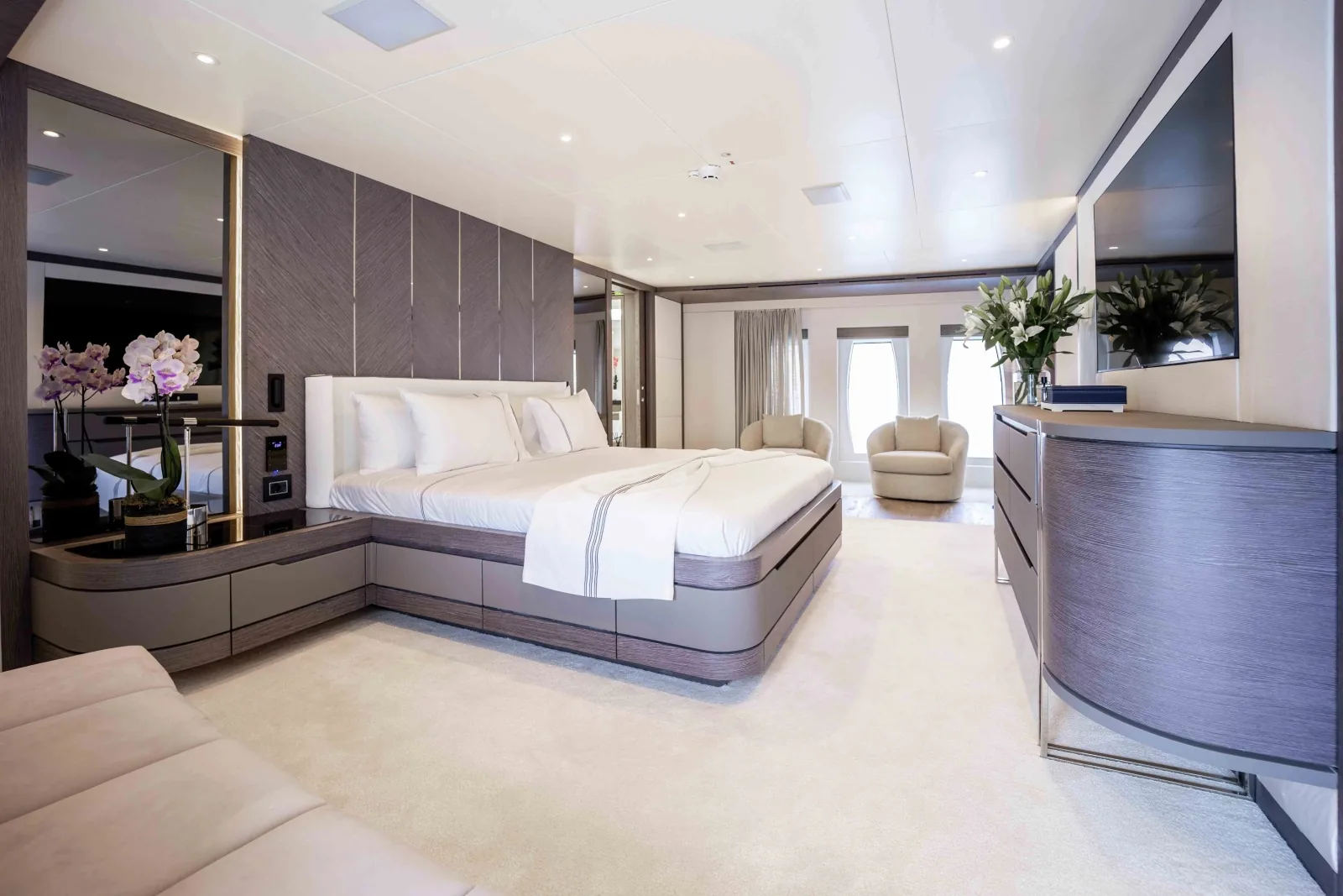 FORTUNA - photo 20 yacht charter Cannes