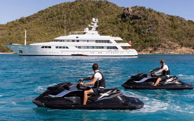 FOS - superyacht for week charter