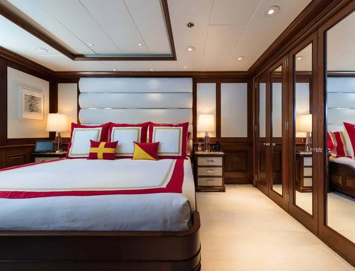 FOS - photo 6, FOS yacht charter