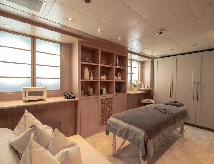 FRIENDSHIP - photo 6, FRIENDSHIP yacht charter
