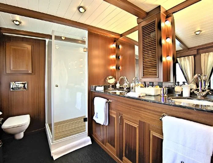 HALAS 71 - photo 7, HALAS 71 yacht charter