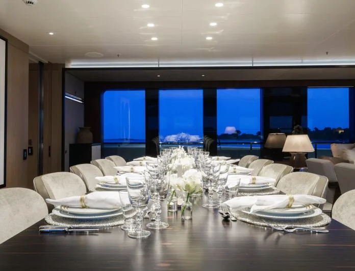 HALO - photo 5, HALO yacht charter
