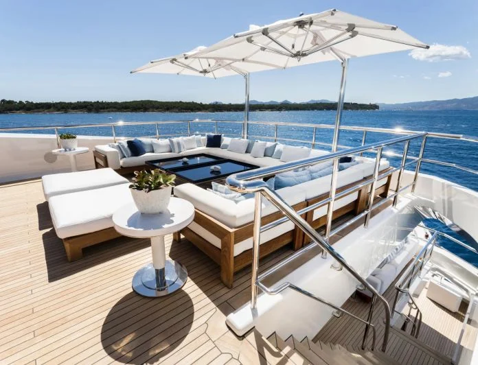 HALO - photo 10, HALO yacht charter