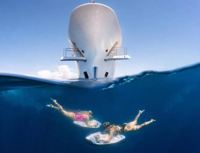 HALO - photo 15, HALO yacht charter