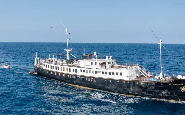 HARMONY II - classic yacht for week charter