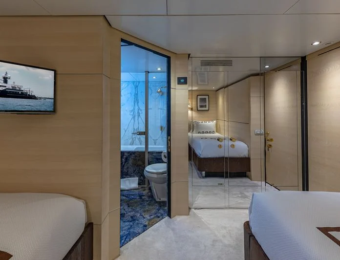 HIGHLANDER - photo 11, HIGHLANDER yacht charter