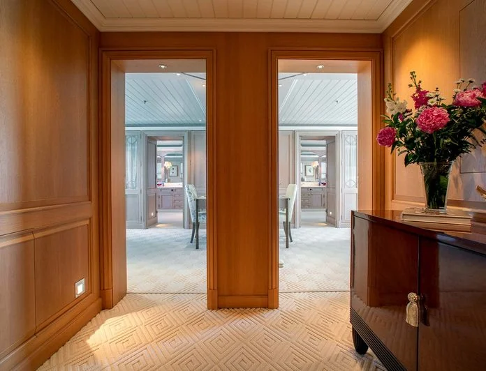 HUNTRESS - photo 11, HUNTRESS yacht charter