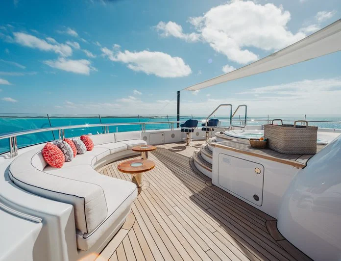 HUNTRESS - photo 20, HUNTRESS yacht charter