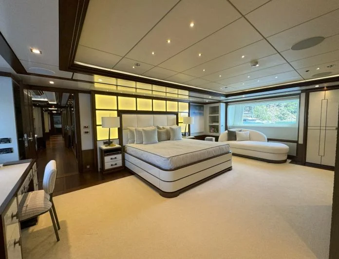 IMMERSIVE - photo 4, IMMERSIVE yacht charter