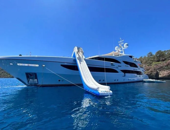 IMMERSIVE - photo 10, IMMERSIVE yacht charter