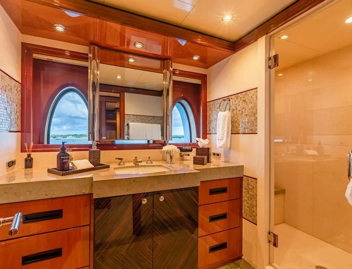 IMPROMPTU - photo 6, IMPROMPTU yacht charter