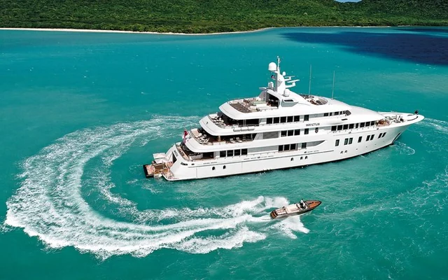 INVICTUS - superyacht for week charter