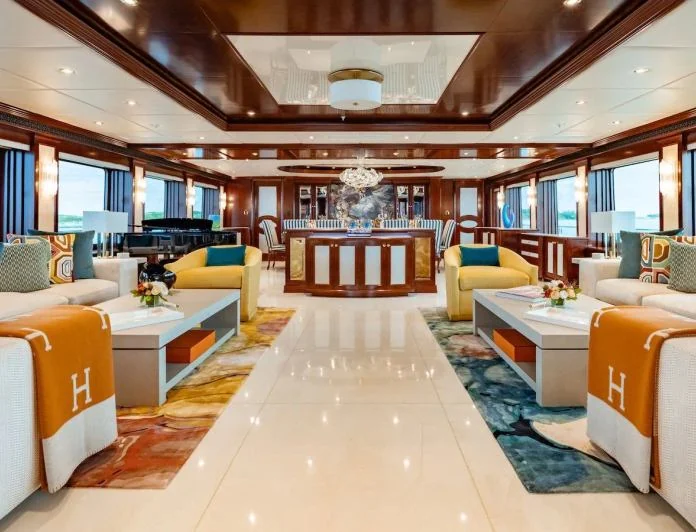 IRON BLONDE - photo 3, IRON BLONDE yacht charter