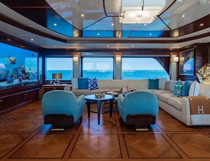 IRON BLONDE - photo 12, IRON BLONDE yacht charter