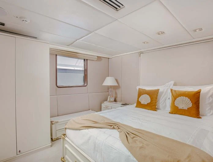 ITOTO - photo 6, ITOTO yacht charter