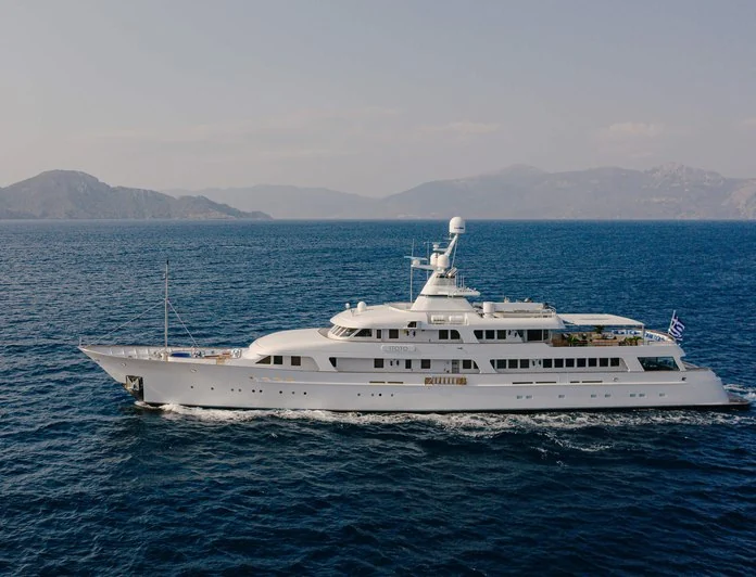 ITOTO - photo 14, ITOTO yacht charter