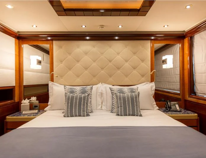 JAGUAR II - photo 11, JAGUAR II yacht charter