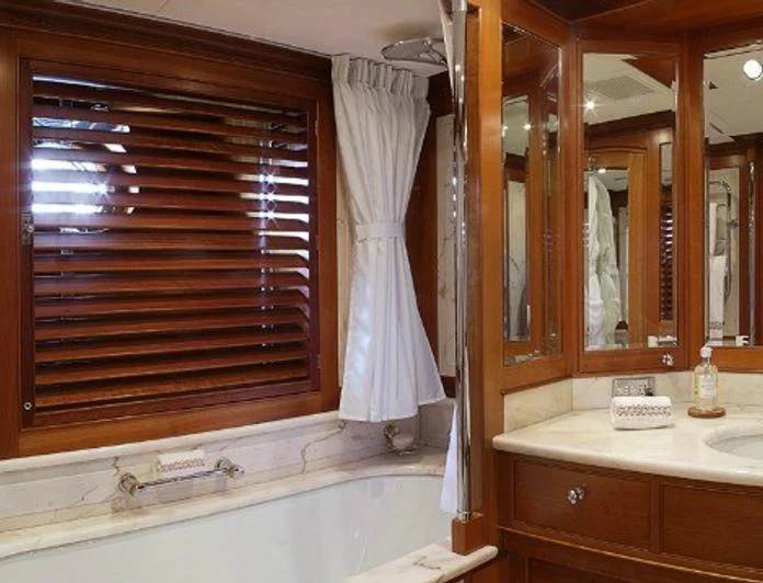 JASALI II - photo 4, JASALI II yacht charter