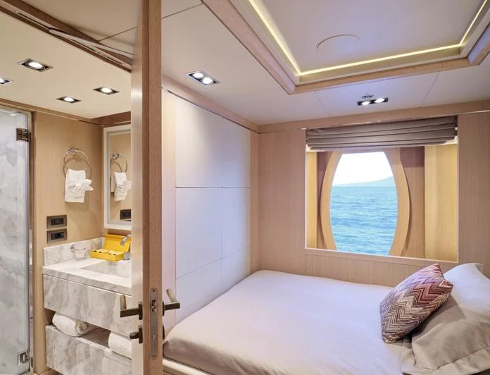 JAZ - photo 12, JAZ yacht charter