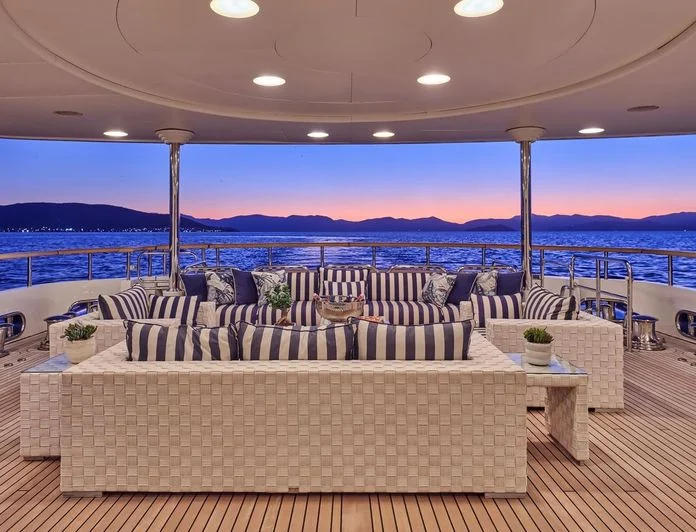 JO I - photo 19, JO I yacht charter