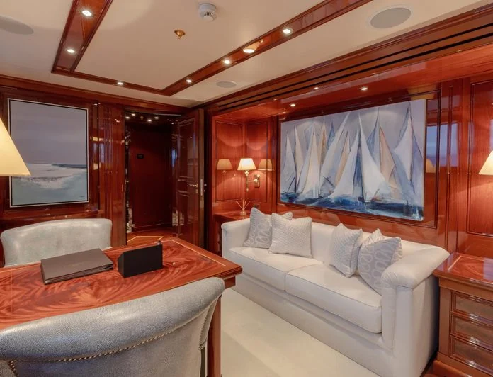 JOIA THE CROWN JEWEL - photo 9, JOIA THE CROWN JEWEL yacht charter