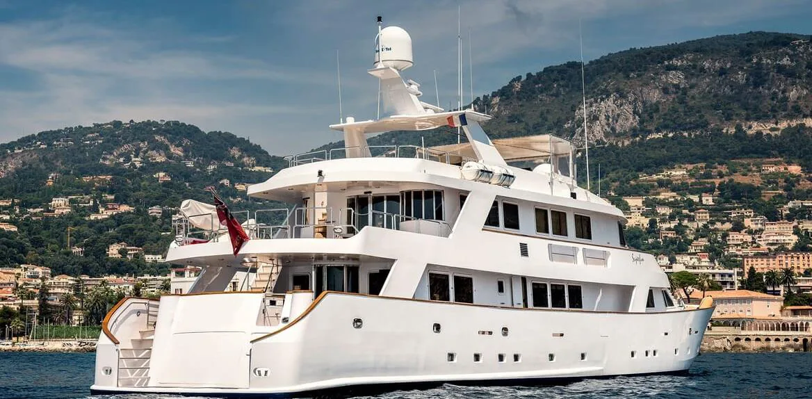 Jojo - photo 17 yacht charter Cannes