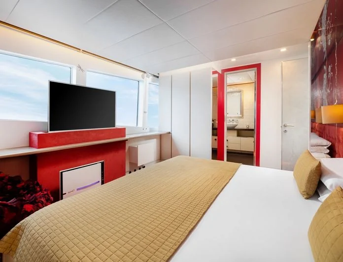 JOYME - photo 9, JOYME yacht charter