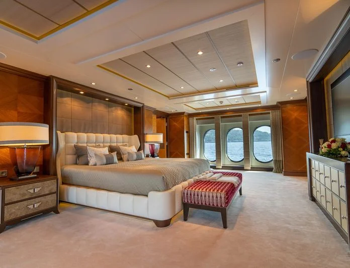 KAISER - photo 5, KAISER yacht charter