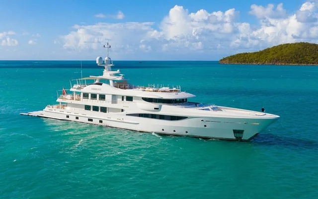 KAMALAYA - superyacht for week charter