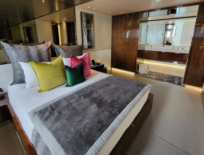 KNIGHT - photo 4, KNIGHT yacht charter